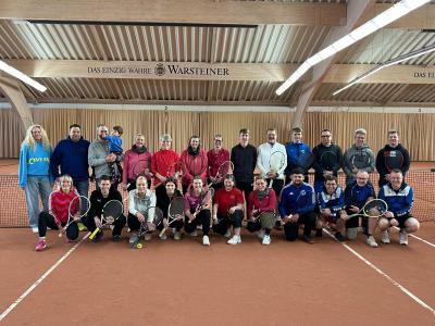 Tolles Tennis und viel Geselligkeit beim ersten Winter-Cup